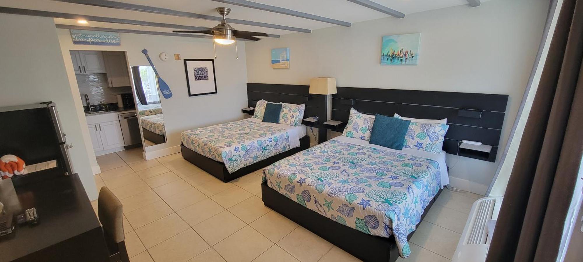 River Delight,Studio109, Beach & Pool Steps Away + Wifi Ruskin Eksteriør bilde